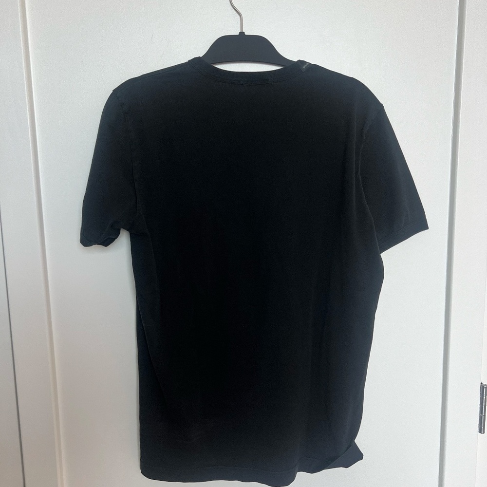 Dolce & Gabbana Black T-Shirt - Picture 4 of 4